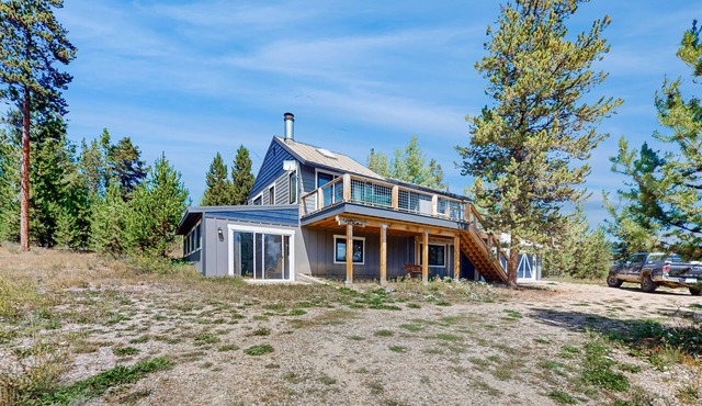 Conveniently located home with hot tub and amazing views
