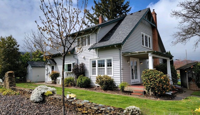 Country Retreat and Event Venue minutes from Historic Jacksonville