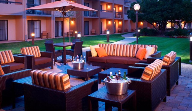 Courtyard Chicago Arlington Heights/South
