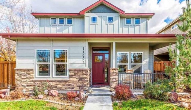 Cozy, Corner House In Boise