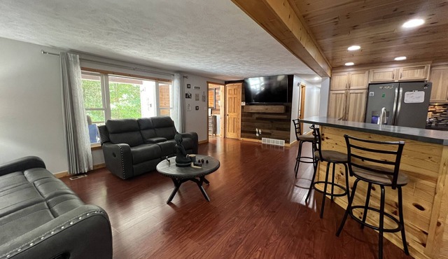 Cozy Cottage