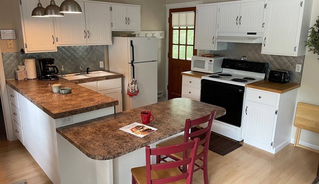 Cozy One bedroom, King bed, One bath house in Hailey near the Big Wood River