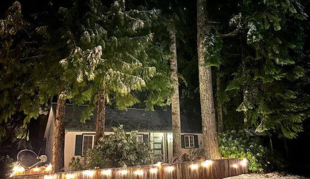 🏔 🌲 Creek Side Mt. Hood Adventure Cottage 🌲 🏔