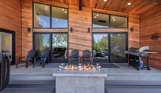Custom modern home near Olympic National Park
