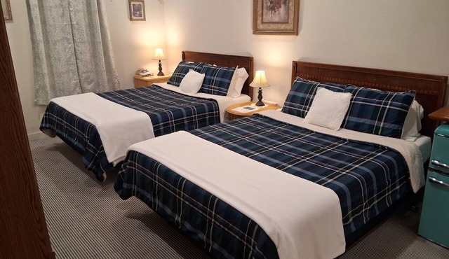 Double Queen Room