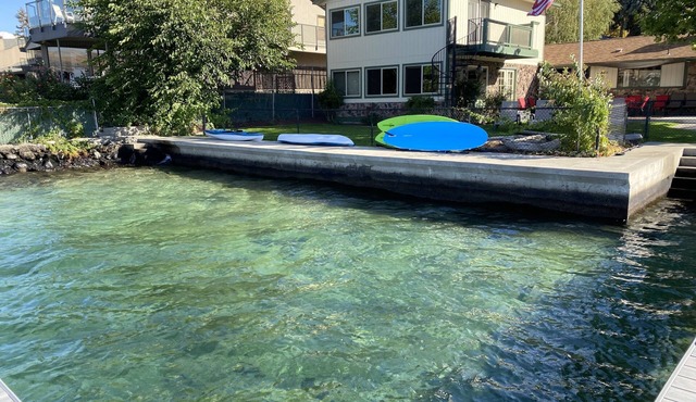 Downtown Beach House - Dog Friendly, Waterfront, License # TR-0561