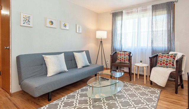 Downtown Beaverton Hideaway 3