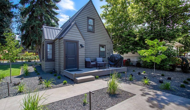 Downtown CDA: Cozy 2BR/1BA Near Lake & Shops