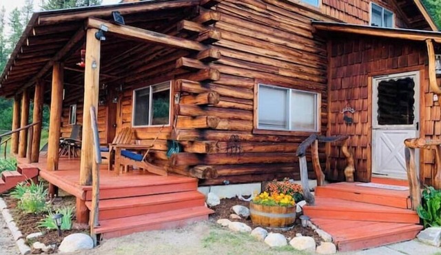 Elk City Escape - Amazing Views, Elk, & Wildlife