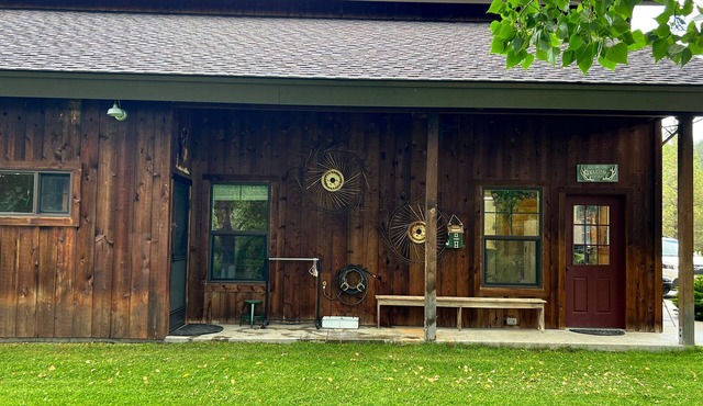 Escape to Nature in This Cozy Riverfront Cabin