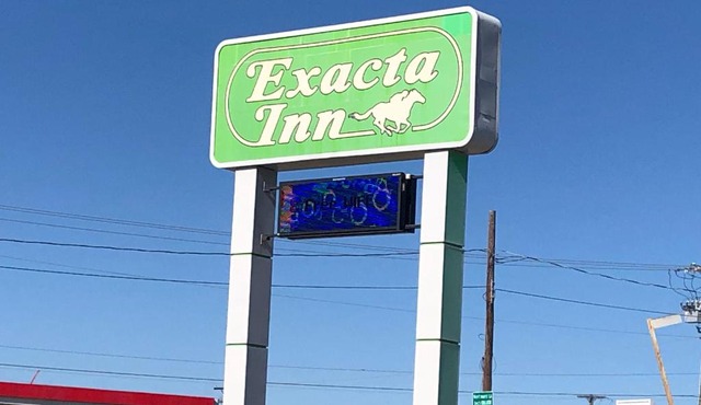 Exacta Inn