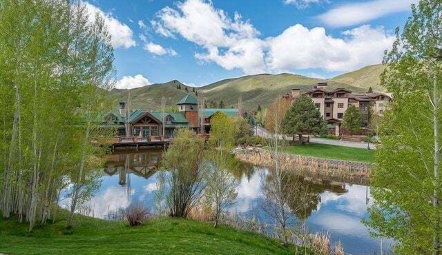 Fairway Nine 4338 - Spacious 3 Bedroom Mountain Retreat