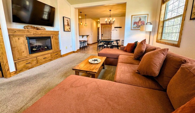 Family Condo Getaway near Grand Targhee, Yellowstone, + Grand Teton