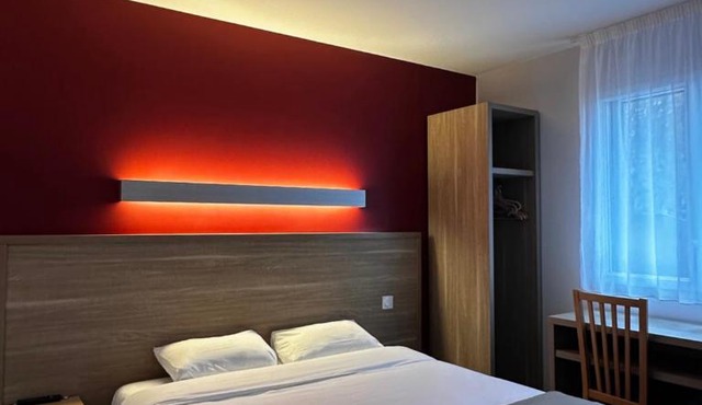 Fasthotel Laval in Laval
