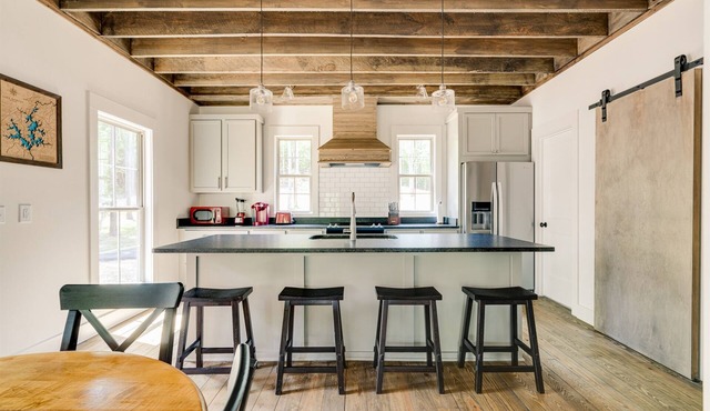 Firefly Cottage | 2 Bed, 2 Bath