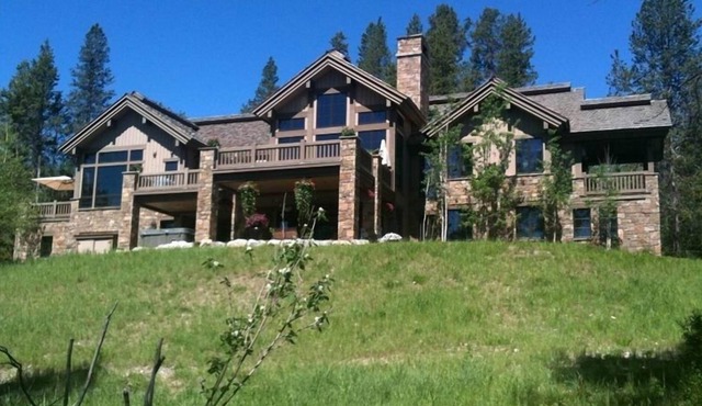 Fish Creek Vacation Rental for 10 People