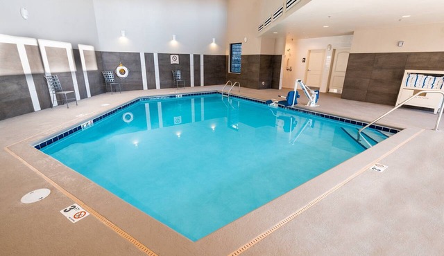 Free Breakfast + Indoor Pool + Hot Tub | Only 5 Minutes from North Idaho College