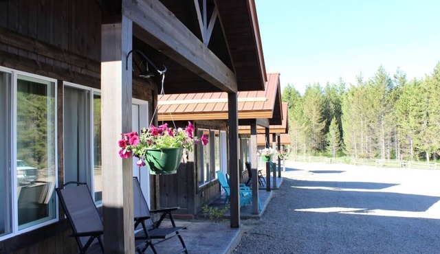 Full Bathroom, Shared Hot Tub, WIFI, 2 Queen Beds