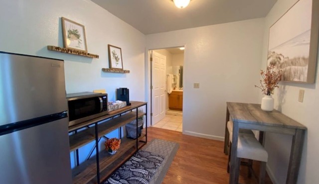 Fully furnished, Brand new custom one bedroom apartment in the heart of town.