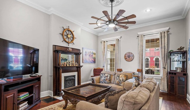 Game Room, Back Yard, Close to Stadiums & Downtown