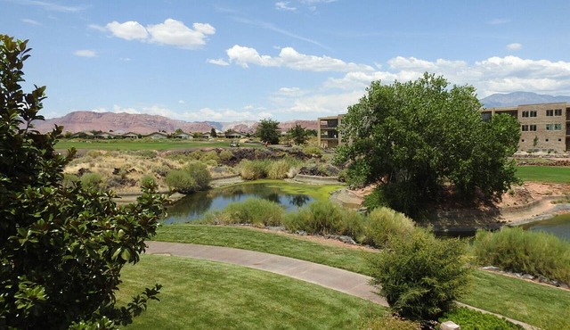 Gated Golf Course Community Condo