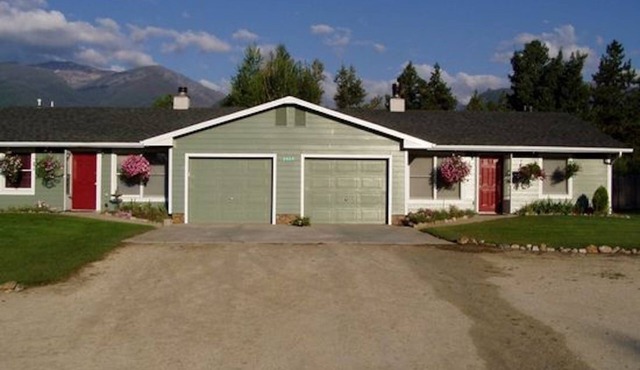 Gem House on Riverfront: