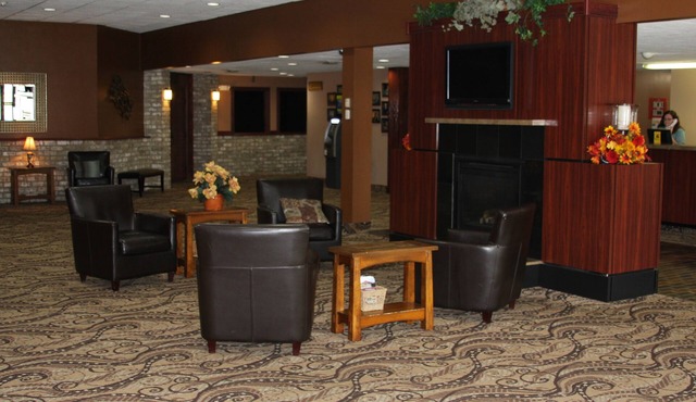 Gladstone Inn & Suites