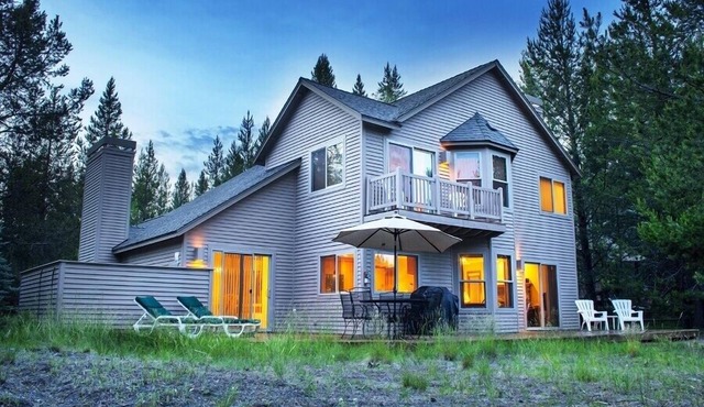Golfside Retreat with Access to Exclusive Golf