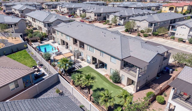 Grand Group Rental,19BR Luxury Compound -Sleeps 54