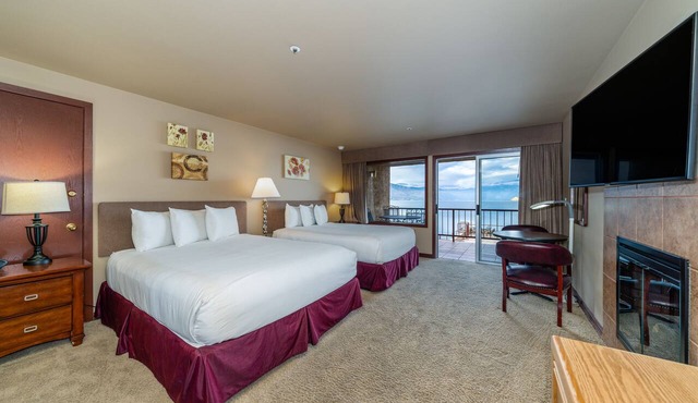 GrandView 200 - Luxury Waterfront condo