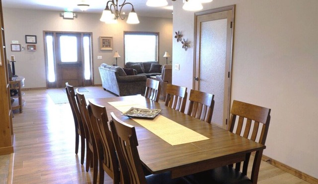 Greystone Crossing Suite #6