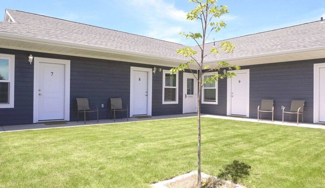 Greystone Crossing Suite #11