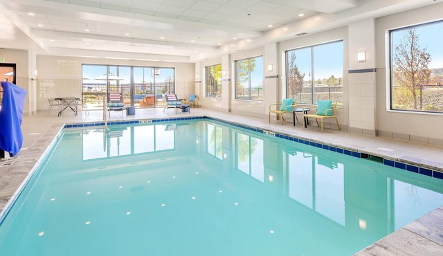Hampton Inn & Suites Grants Pass