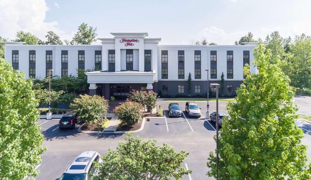 Hampton Inn White House
