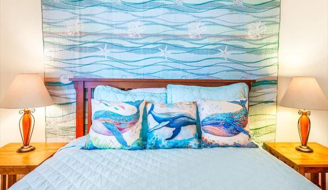 Hi-Tide Resort Queen Bed Unit 29
