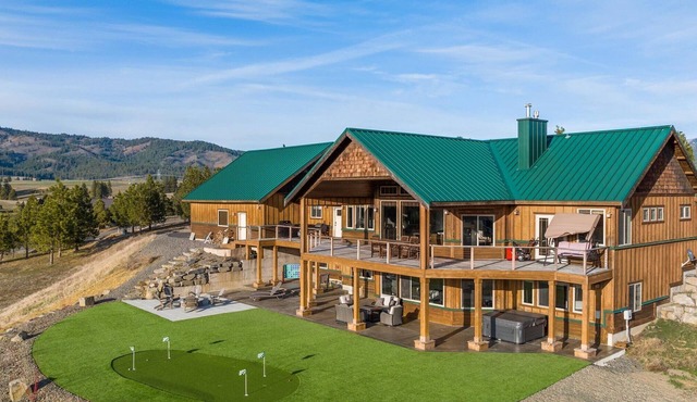 Hidden Valley Oasis