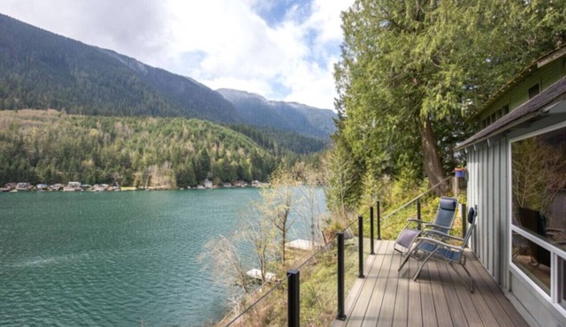 Hikers Haven At Lake Sutherland - Great exploring the North Olympic Peninsula