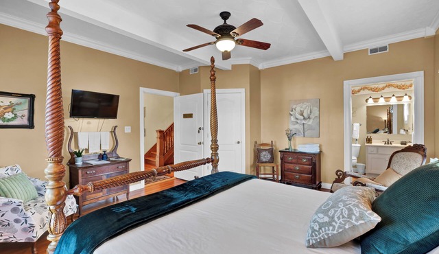Hill House B&B