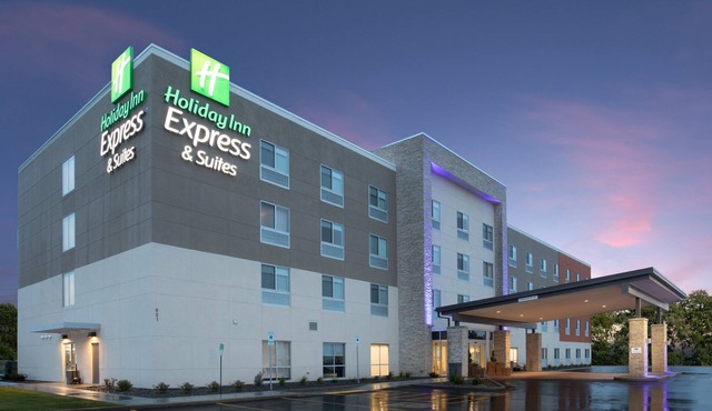 Holiday Inn Express and Suites Burley by IHG