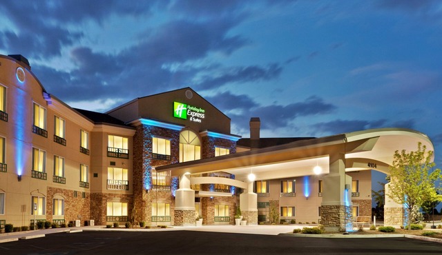 Holiday Inn Express & Suites Nampa - Idaho Center by IHG