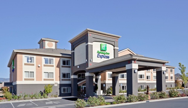 Holiday Inn Express & Suites Ashland by IHG
