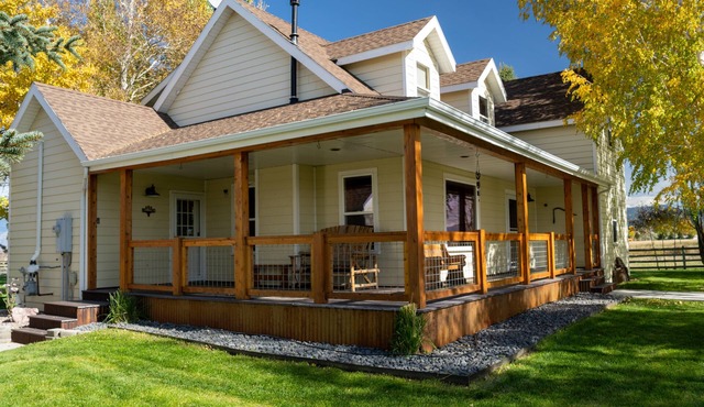 Horseshoe Meadows Ranch