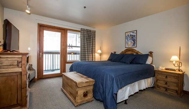 Hotel Style Room in the Heart of Whitefish Mountain Resort Village