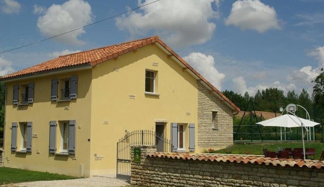 House in MATHAUX
