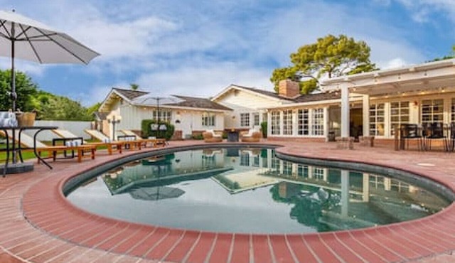 Iconic Exeter Blvd, 6 Bedroom, Heated Pool in Phoenix