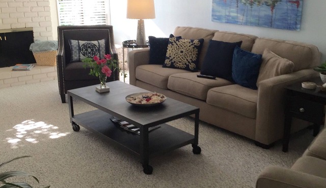 Immaculate great location townhome