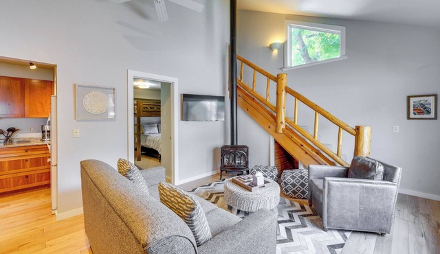 Ketchum Mountain Retreat: Central Location!