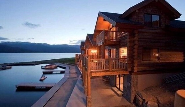 Lakefront, 15 Minutes from Yellowstone Park