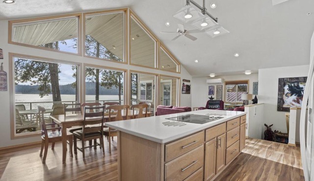 Lakefront Cabin Retreat with Stunning CDA Views