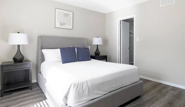 Landing | Amazing 1BD, Gym, Clubhouse